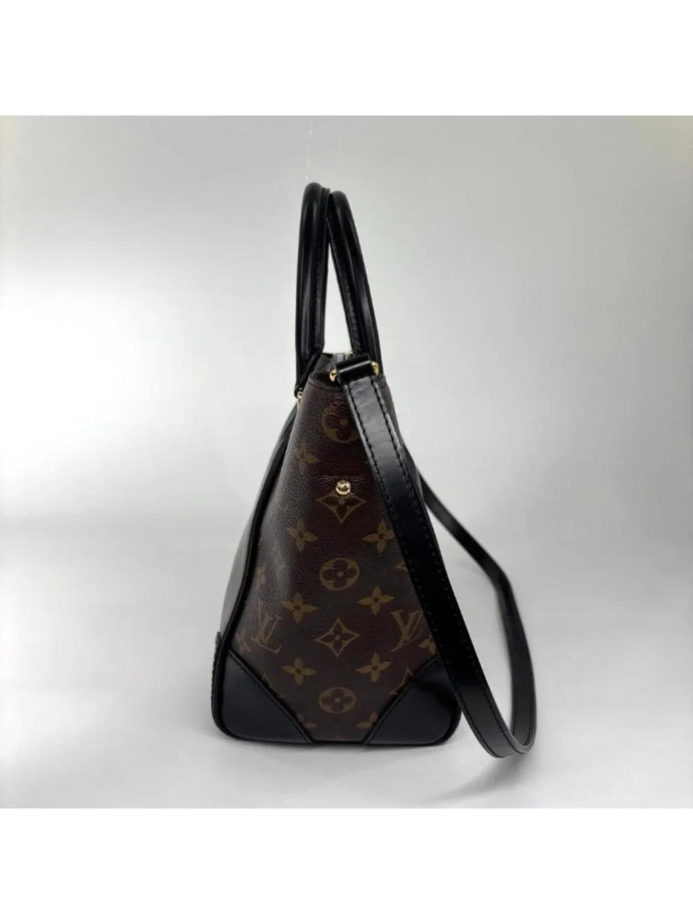 Louis Vuitton louis vuitton